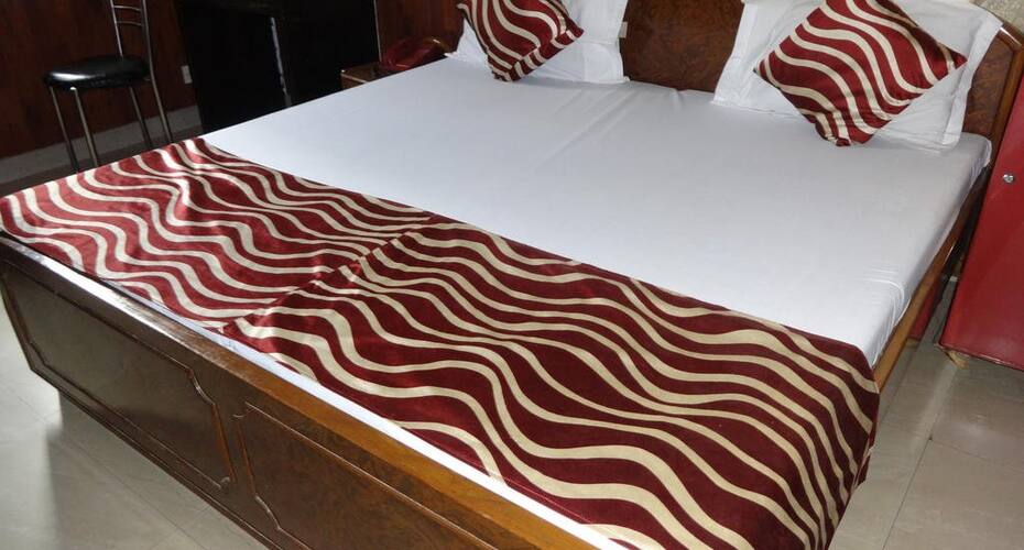 Hotel Sareen Villa, New Delhi 5